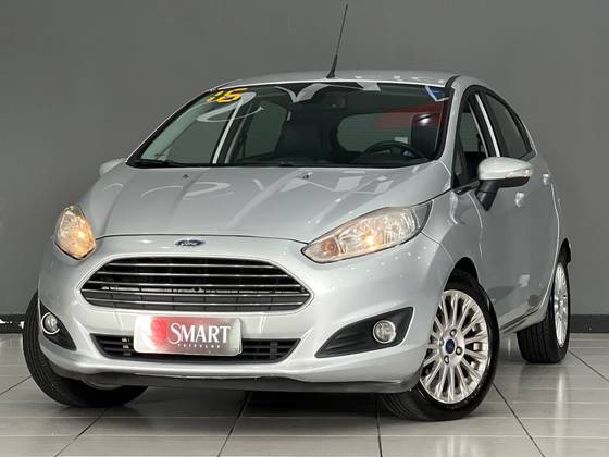 FORD FIESTA 1.6 TITANIUM HATCH 16V FLEX 4P POWERSHIFT